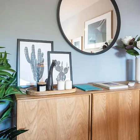 Stylish W/ Ac & Balcony By Lovelystay * بورتو