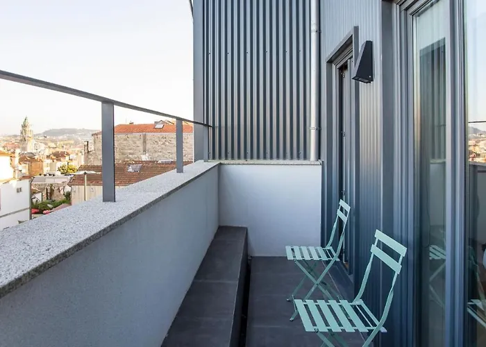 Stylish W/ Ac & Balcony By Lovelystay Lejlighed Porto