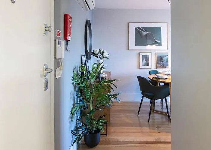 Apartament Stylish W/ Ac & Balcony By Lovelystay Porto